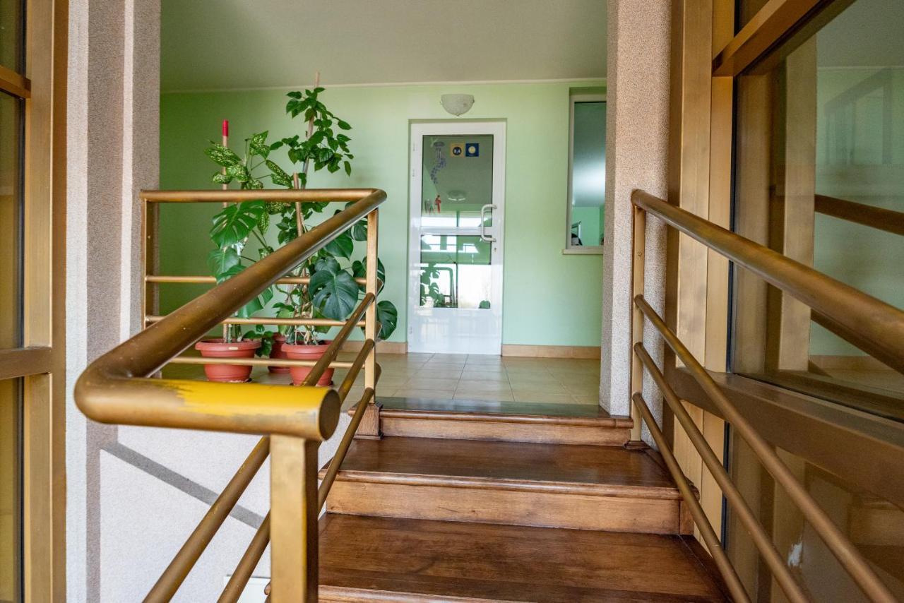 Elektromash Hotel Tiraspol Ngoại thất bức ảnh