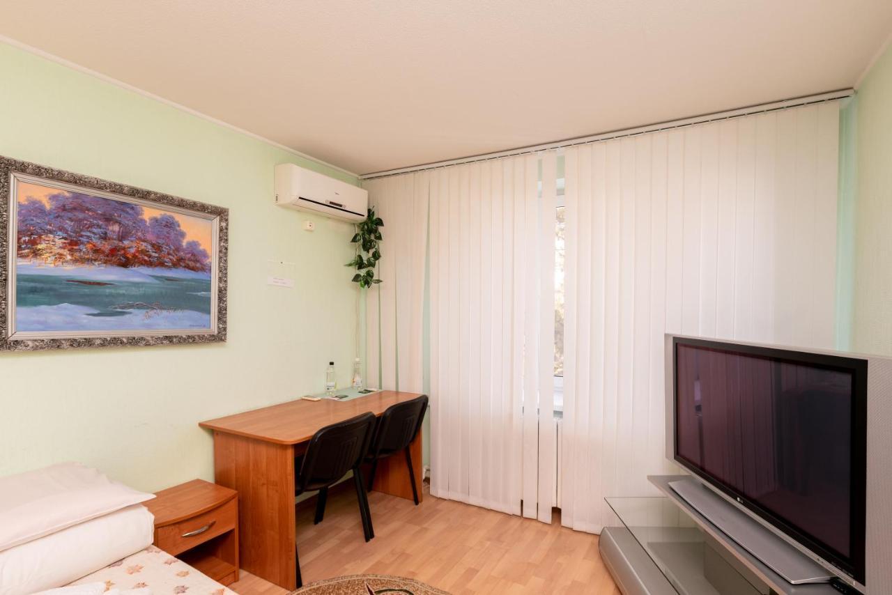 Elektromash Hotel Tiraspol Ngoại thất bức ảnh
