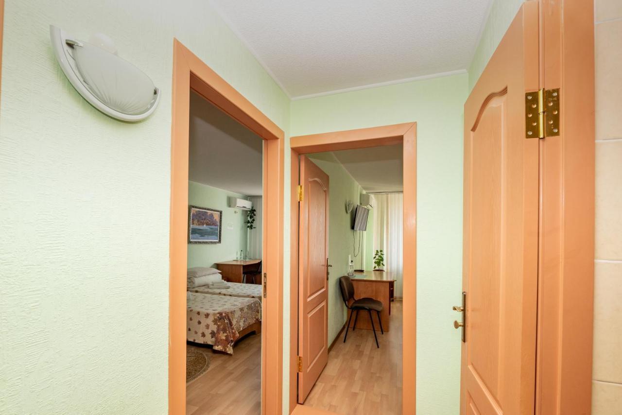 Elektromash Hotel Tiraspol Ngoại thất bức ảnh