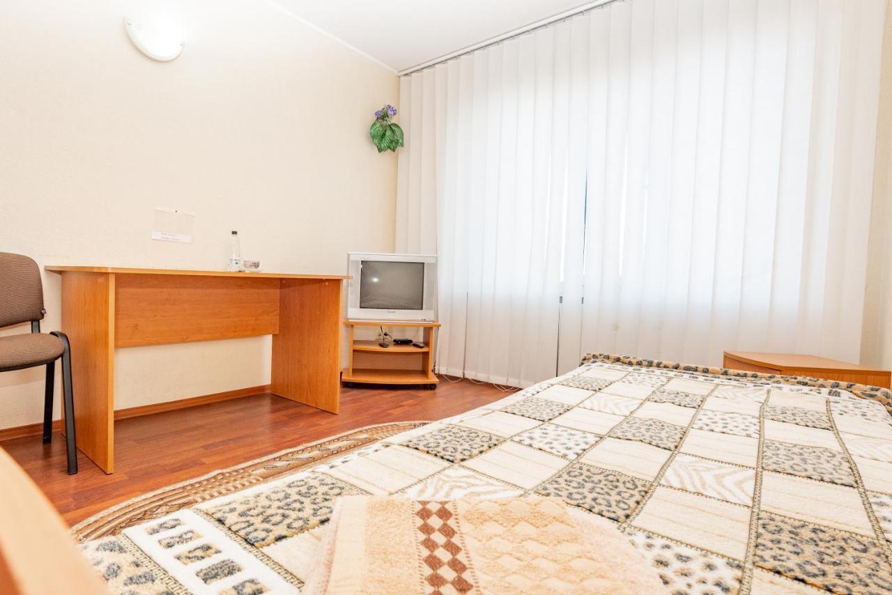 Elektromash Hotel Tiraspol Ngoại thất bức ảnh